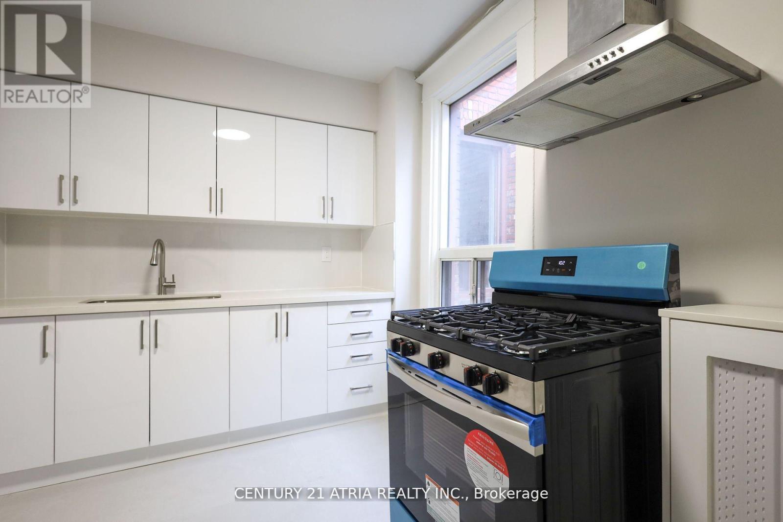 3 - 605 College Street, Toronto (Palmerston-Little Italy), Ontario  M6G 1B5 - Photo 8 - C12610918