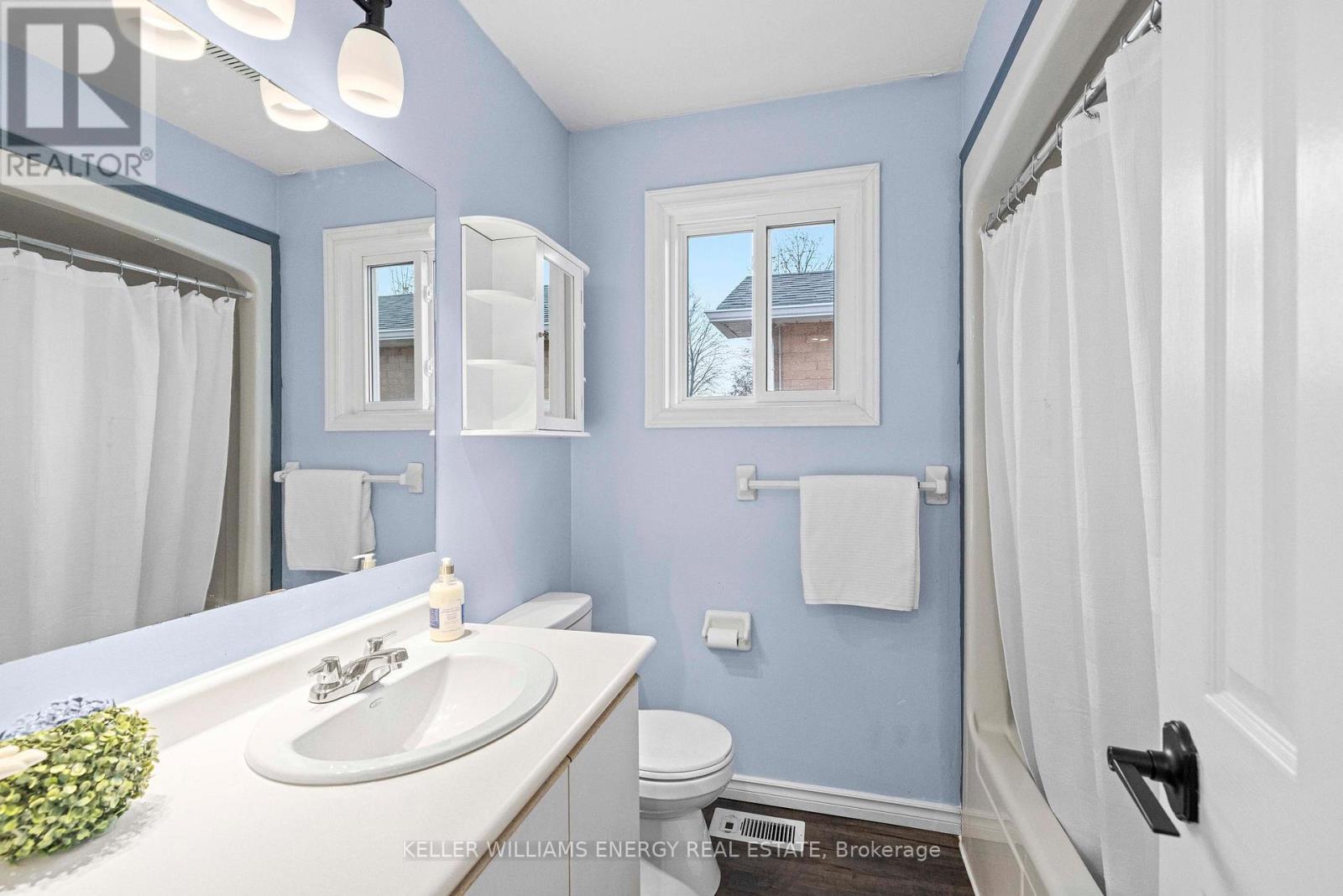 97 Deverell Street, Whitby, Ontario  L1R 1V9 - Photo 31 - E12556192