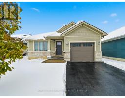 8 TESSA BOULEVARD, Belleville, Ontario