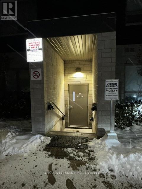 412 - 2 Adam Sellers Street, Markham, Ontario  L6B 1P2 - Photo 7 - N12610856