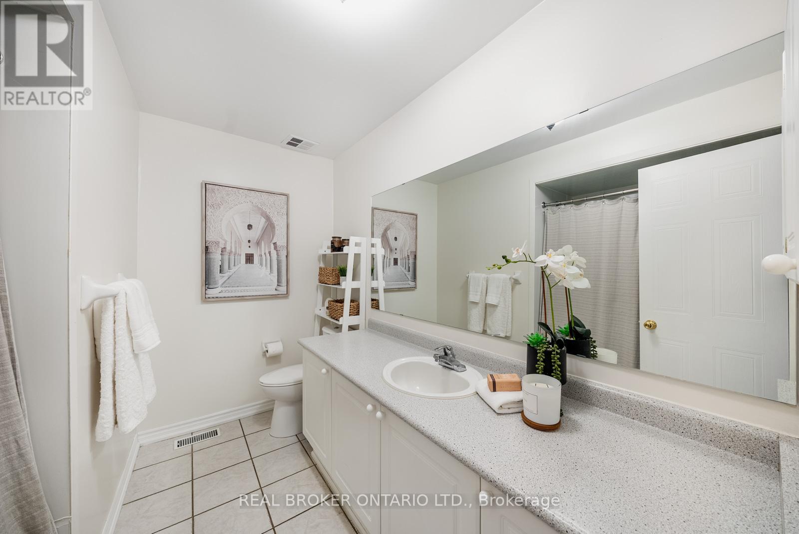 105 Mccurdy Drive, New Tecumseth (Tottenham), Ontario L0G 1W0 - Photo 32 - N12610900