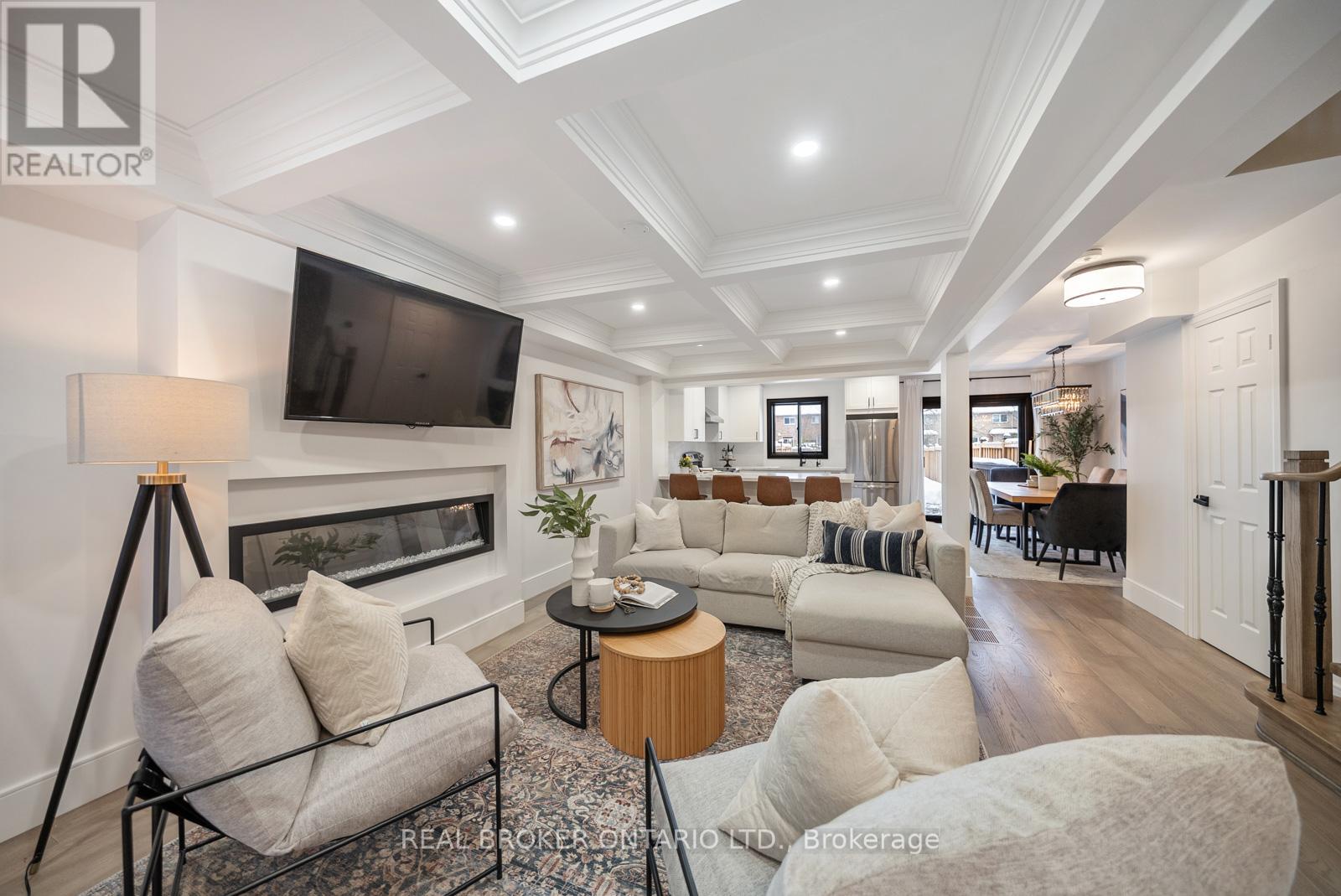 105 Mccurdy Drive, New Tecumseth (Tottenham), Ontario L0G 1W0 - Photo 6 - N12610900