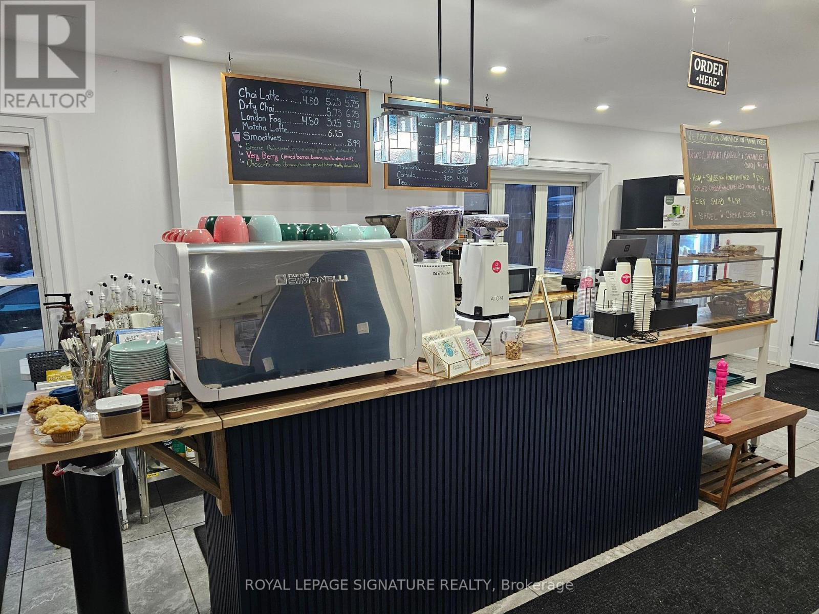 42 Wellington Street E, Aurora, Ontario  L4G 1H5 - Photo 11 - N12610914