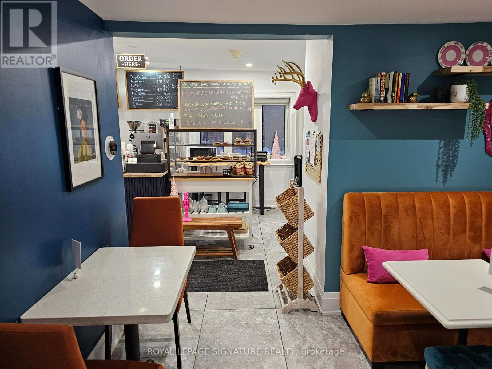 42 Wellington Street E, Aurora, Ontario  L4G 1H5 - Photo 6 - N12610914