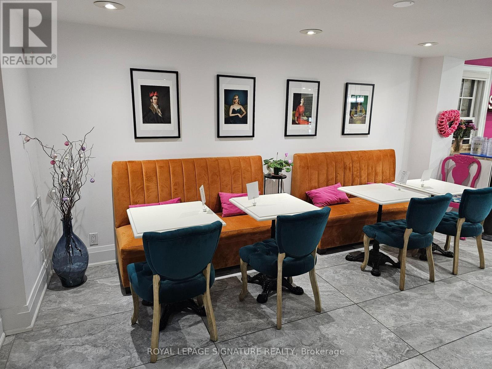 42 Wellington Street E, Aurora, Ontario  L4G 1H5 - Photo 7 - N12610914