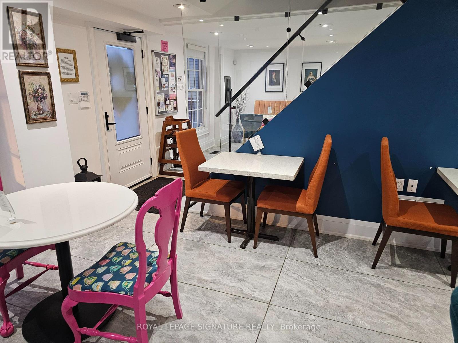 42 Wellington Street E, Aurora, Ontario  L4G 1H5 - Photo 8 - N12610914