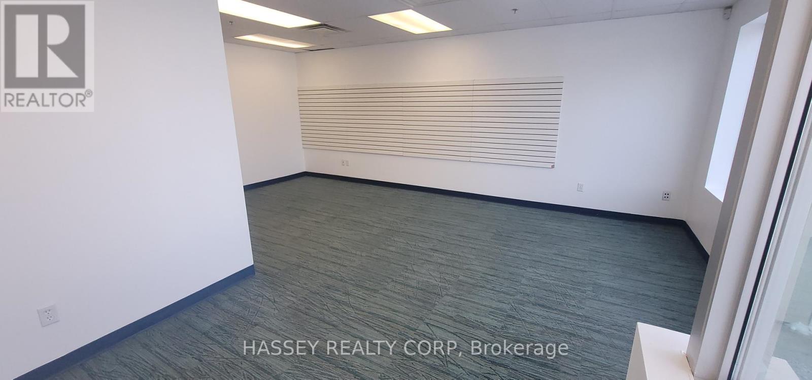 16 - 353 Saunders Road, Barrie (0 East), Ontario  L4N 9A3 - Photo 3 - S12610834