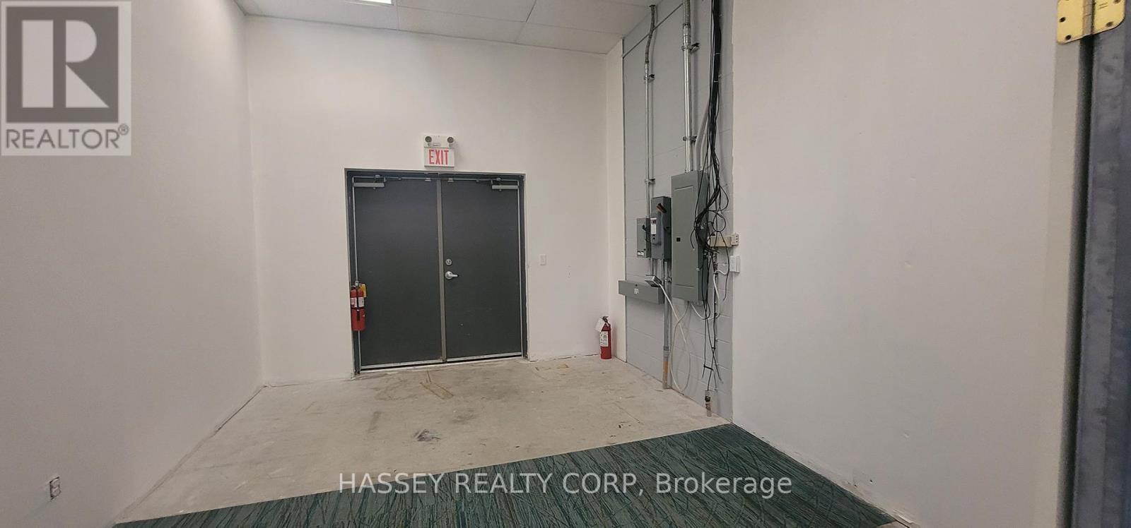 16 - 353 Saunders Road, Barrie (0 East), Ontario  L4N 9A3 - Photo 7 - S12610834