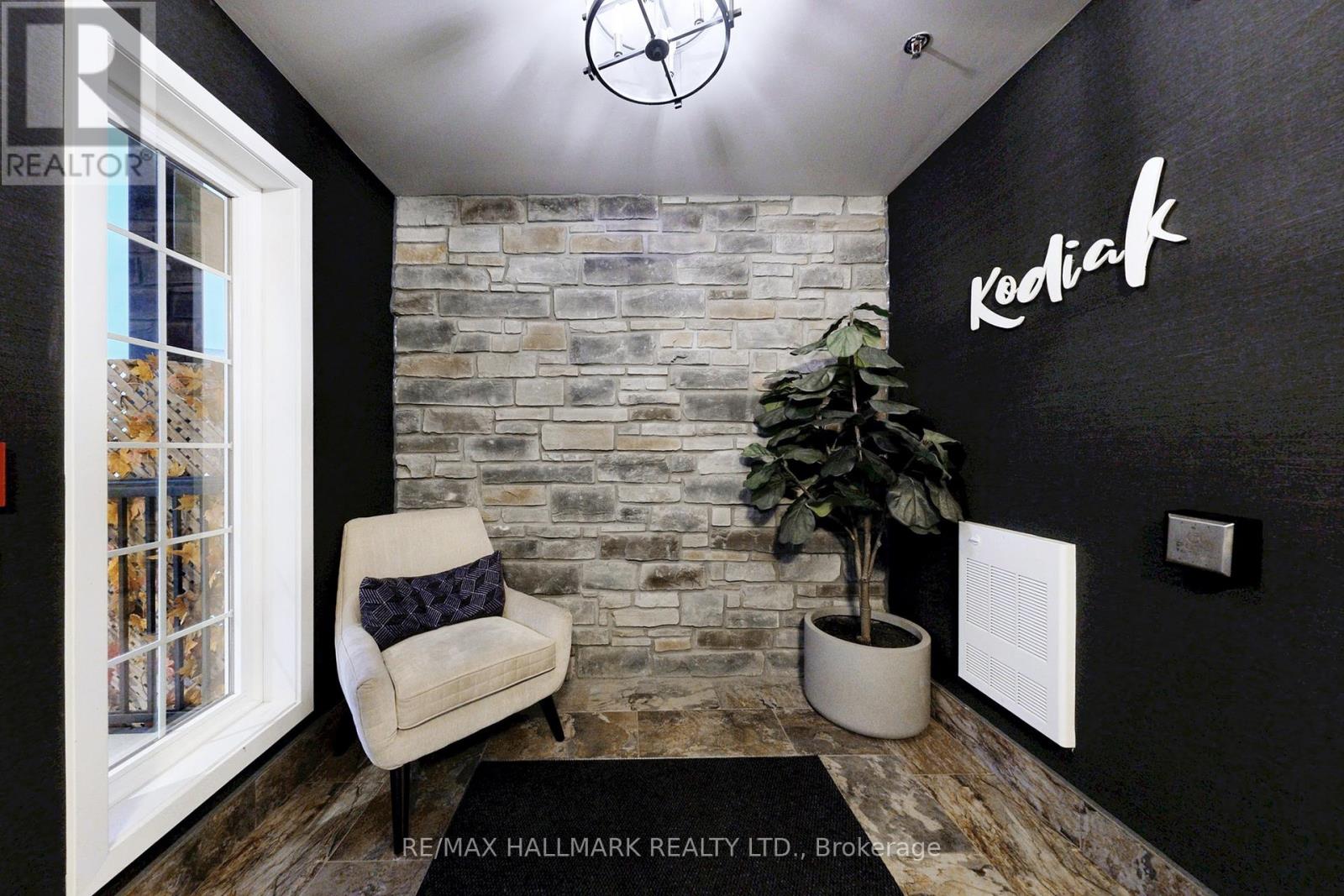 417 - 54 Koda Street, Barrie, Ontario L9J 0J6 - Photo 3 - S12610836