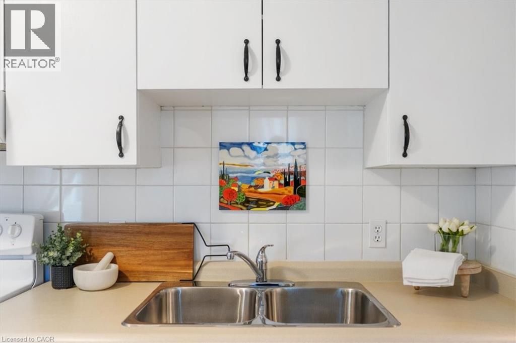 832 Queensdale Avenue, Hamilton, Ontario  L8V 1N1 - Photo 23 - 40780186