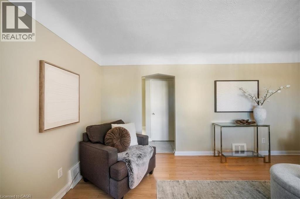 832 Queensdale Avenue, Hamilton, Ontario  L8V 1N1 - Photo 8 - 40780186