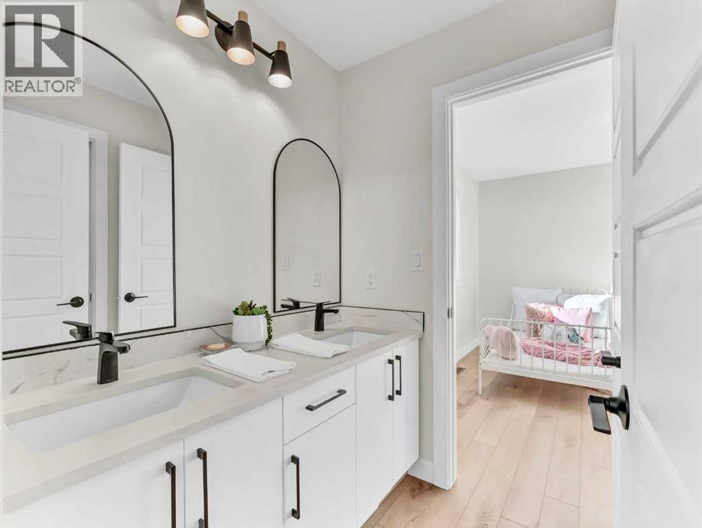 32 Somerside Way Se, Medicine Hat, Alberta  T1B 0M1 - Photo 37 - A2274444