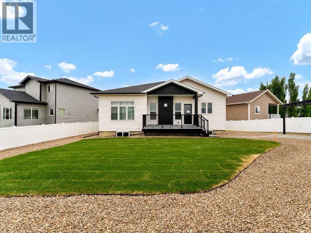 32 Somerside Way Se, Medicine Hat, Alberta  T1B 0M1 - Photo 49 - A2274444