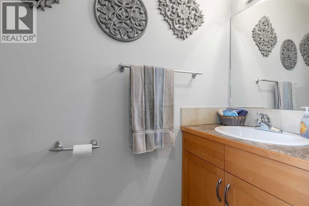 114 Lynx Cove N, Lethbridge, Alberta  T1J 6V4 - Photo 12 - A2274055