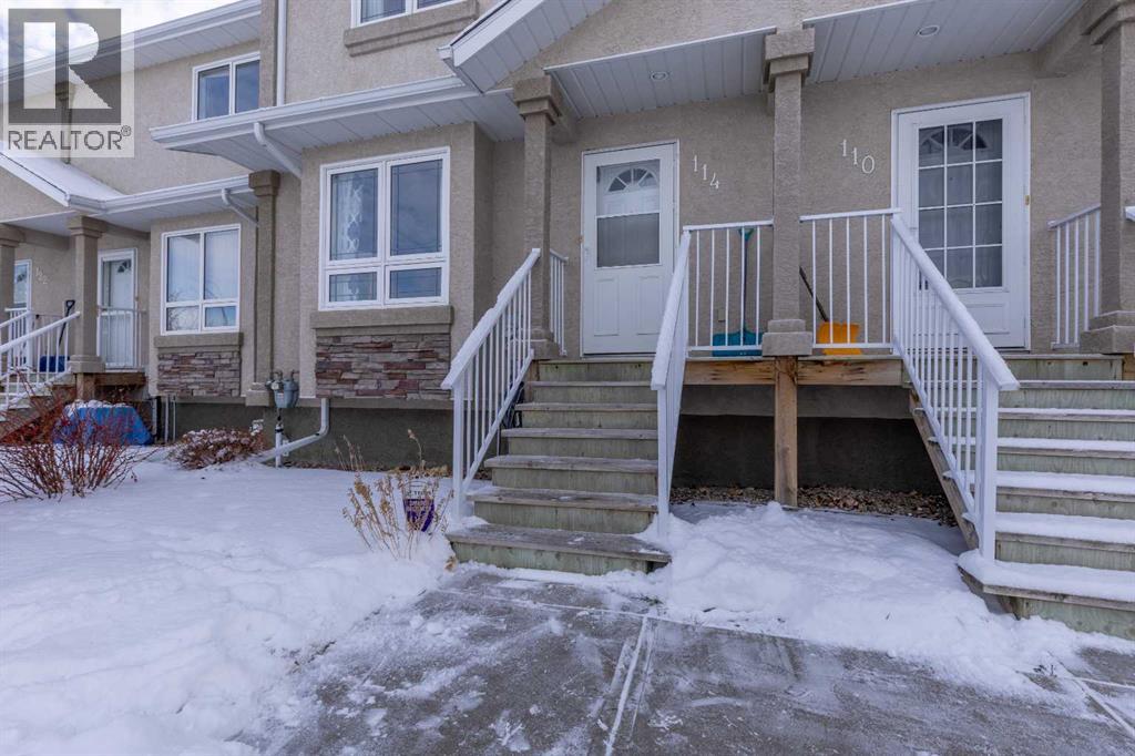 114 Lynx Cove N, Lethbridge, Alberta  T1J 6V4 - Photo 4 - A2274055