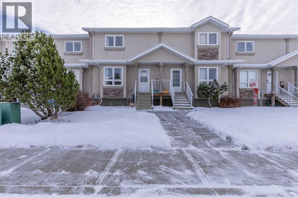 114 Lynx Cove N, Lethbridge, Alberta  T1J 6V4 - Photo 1 - A2274055
