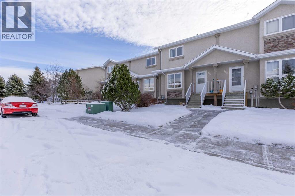 114 Lynx Cove N, Lethbridge, Alberta  T1J 6V4 - Photo 2 - A2274055