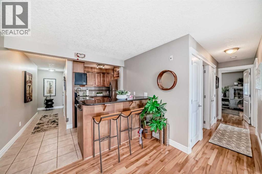 304, 2010 35 Avenue Sw, Calgary, Alberta T2T 2E1 - Photo 5 - A2259159