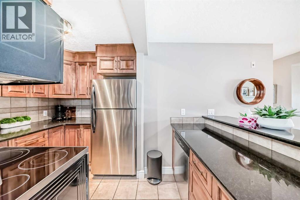 304, 2010 35 Avenue Sw, Calgary, Alberta T2T 2E1 - Photo 7 - A2259159