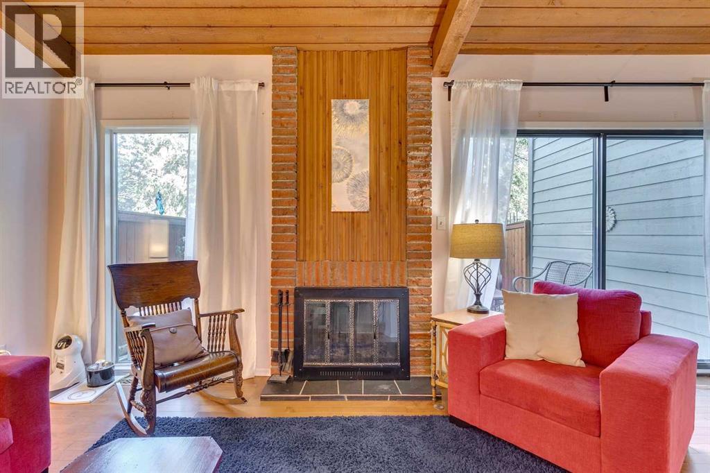 11, 10030 Oakmoor Way Sw, Calgary, Alberta  T2V 4S8 - Photo 11 - A2263830