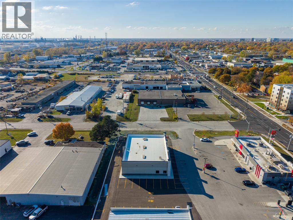 1113 Confederation Street, Sarnia, Ontario  N7S 3Y5 - Photo 6 - 25030755