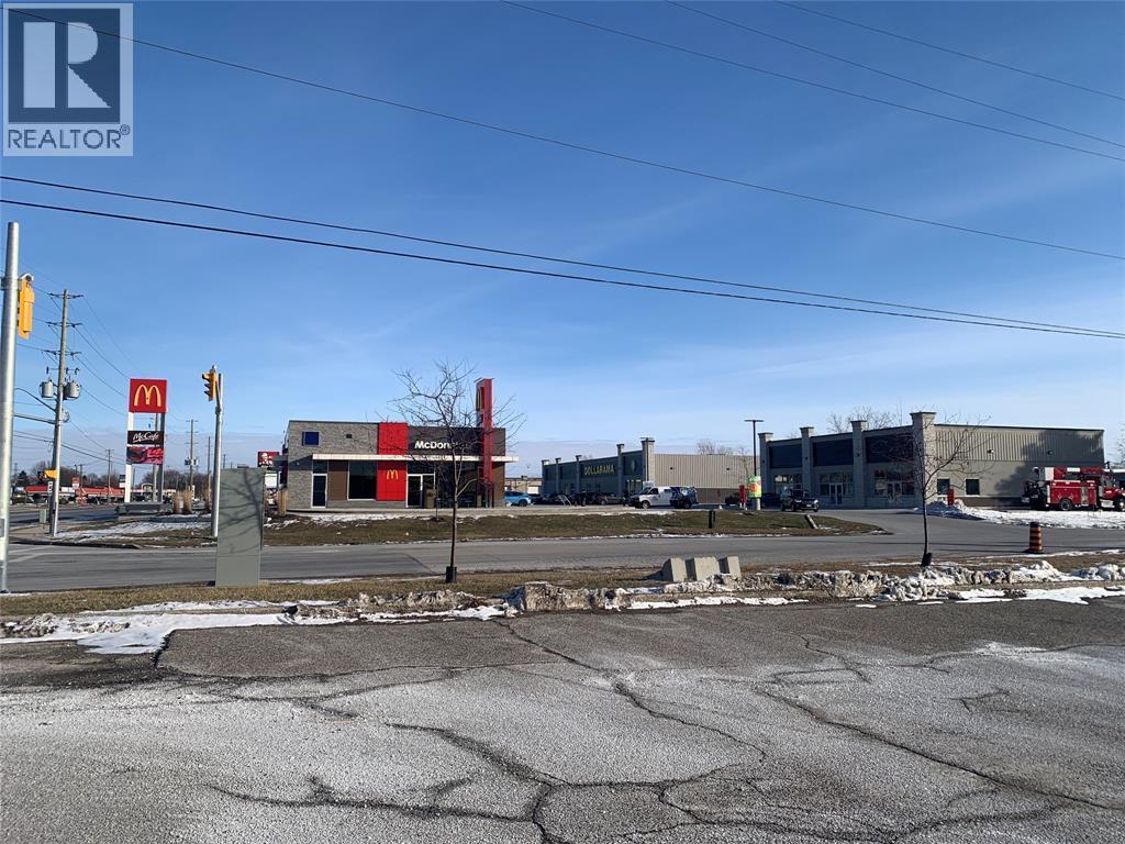 1113 Confederation Street, Sarnia, Ontario  N7S 3Y5 - Photo 8 - 25030755