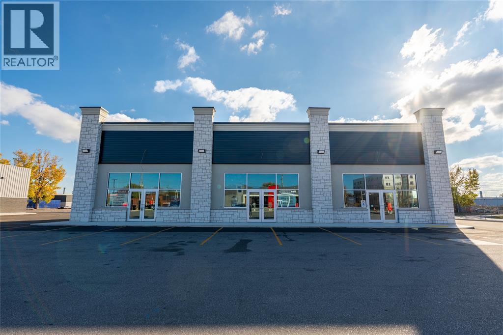 1113 CONFEDERATION STREET, Sarnia, Ontario