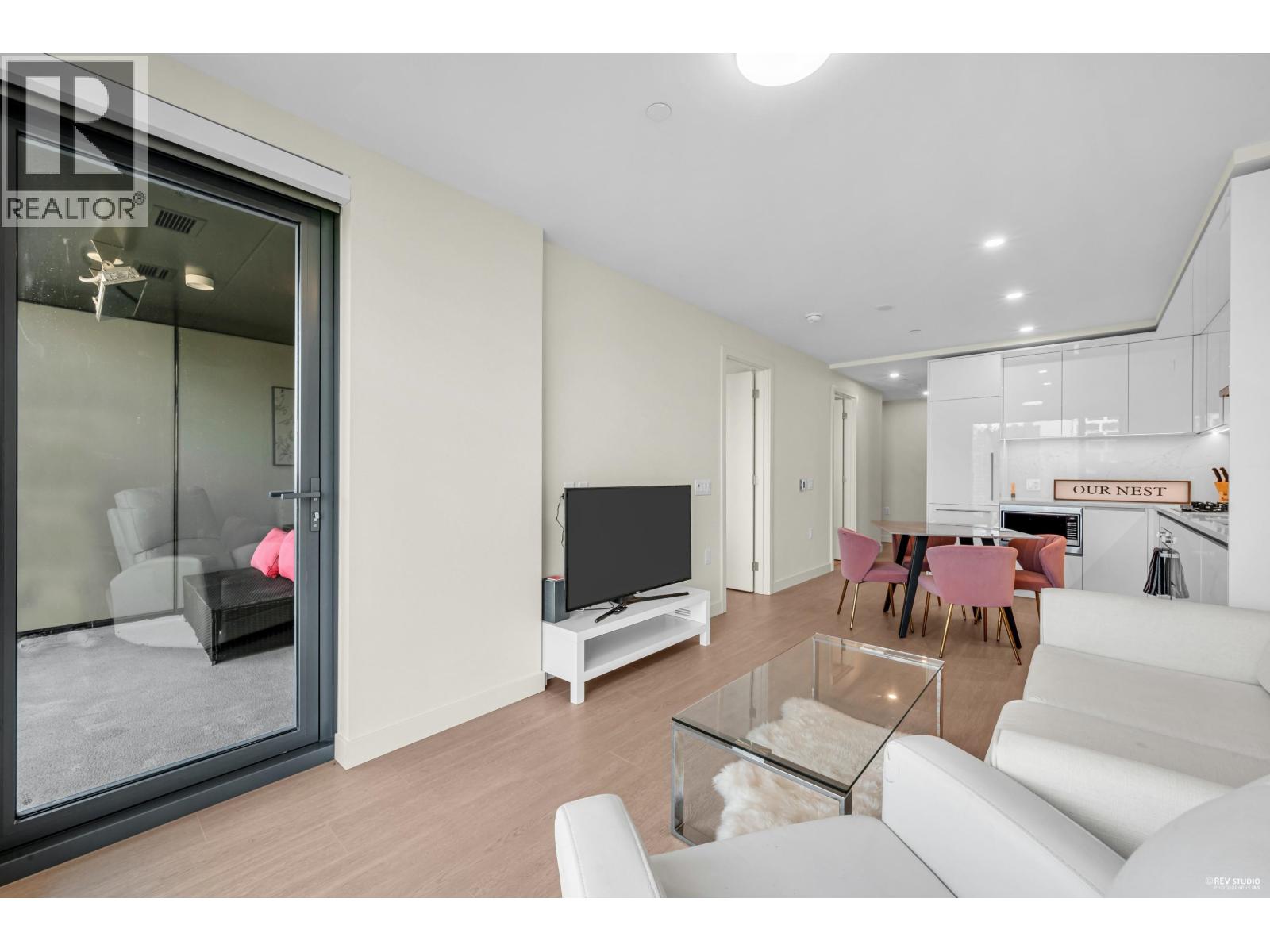 1601 5987 Wilson Avenue, Burnaby, British Columbia  V5H 0L7 - Photo 4 - R3072483