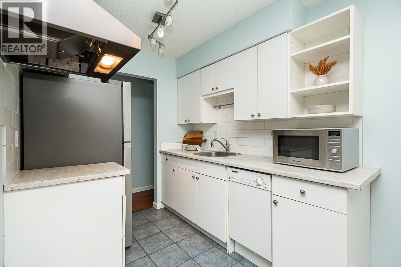 114 1950 W 8th Avenue, Vancouver, British Columbia  V6J 1W3 - Photo 8 - R3072748