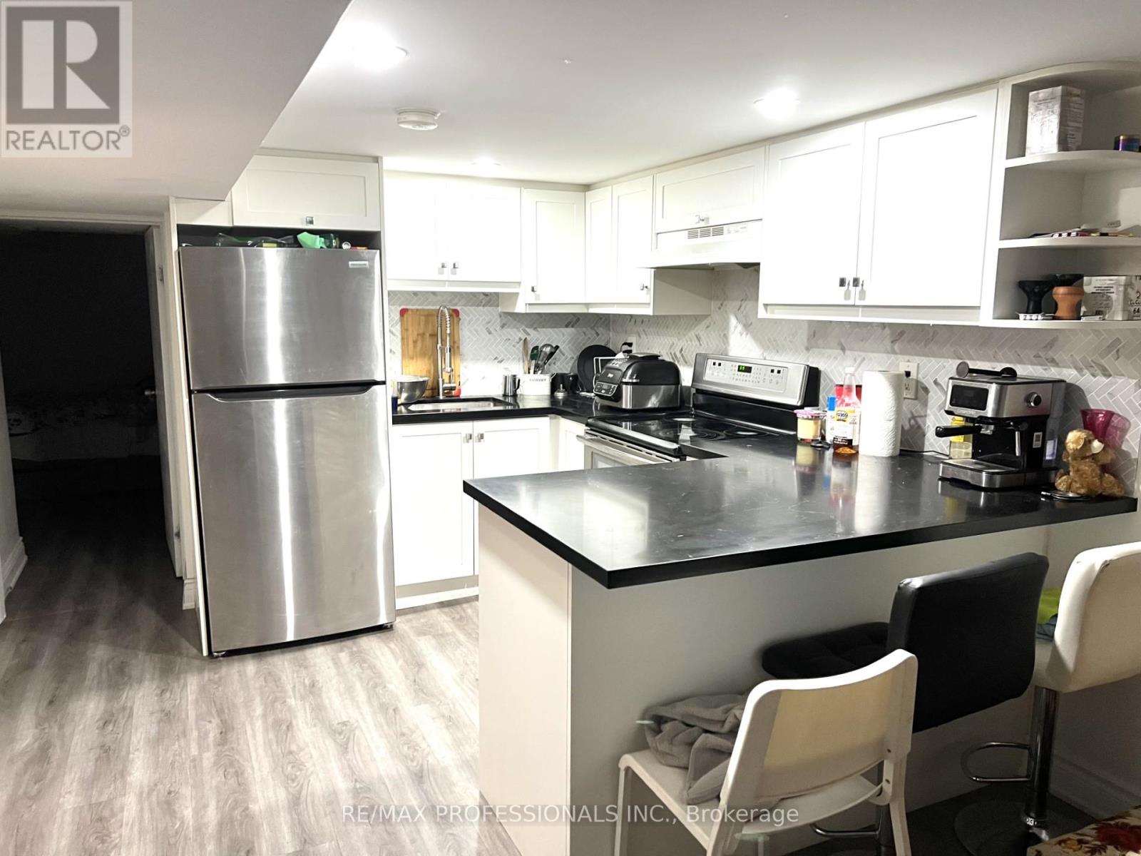 202 Gamma Street, Toronto, Ontario  M8W 4G5 - Photo 5 - W12610904