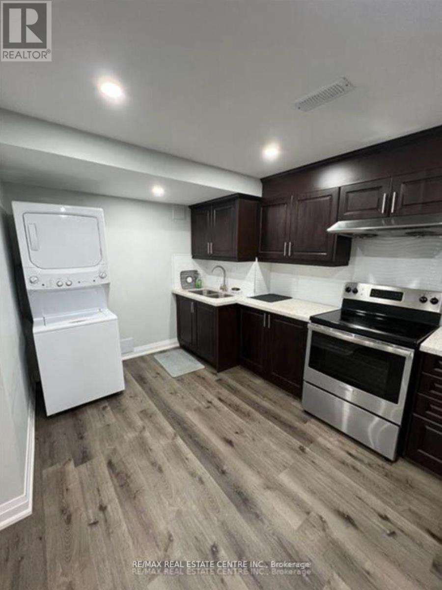 23 Neil Promenade, Caledon, Ontario  L7C 4H6 - Photo 8 - W12610924