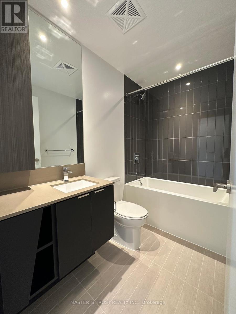 803 - 3883 Quartz Road, Mississauga, Ontario  L5B 0M4 - Photo 3 - W12610970