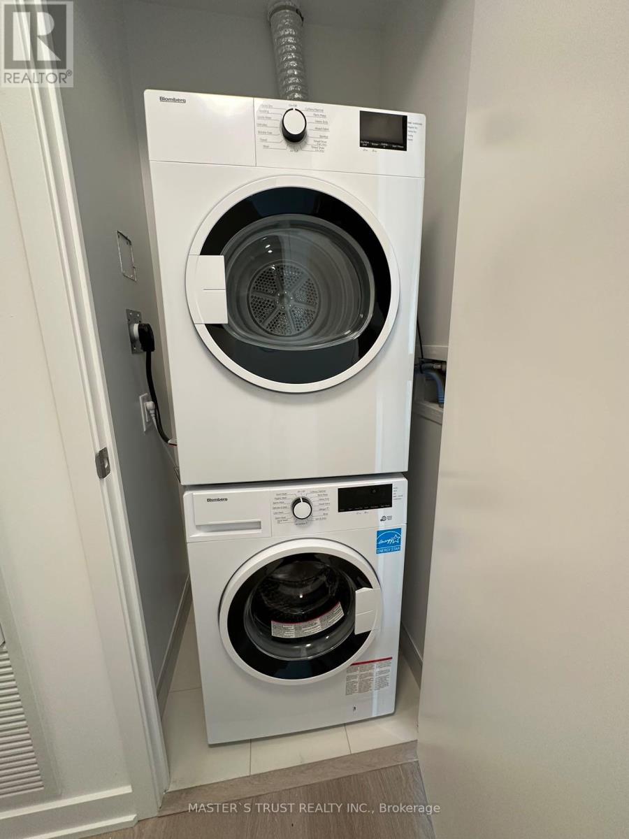 803 - 3883 Quartz Road, Mississauga, Ontario  L5B 0M4 - Photo 9 - W12610970