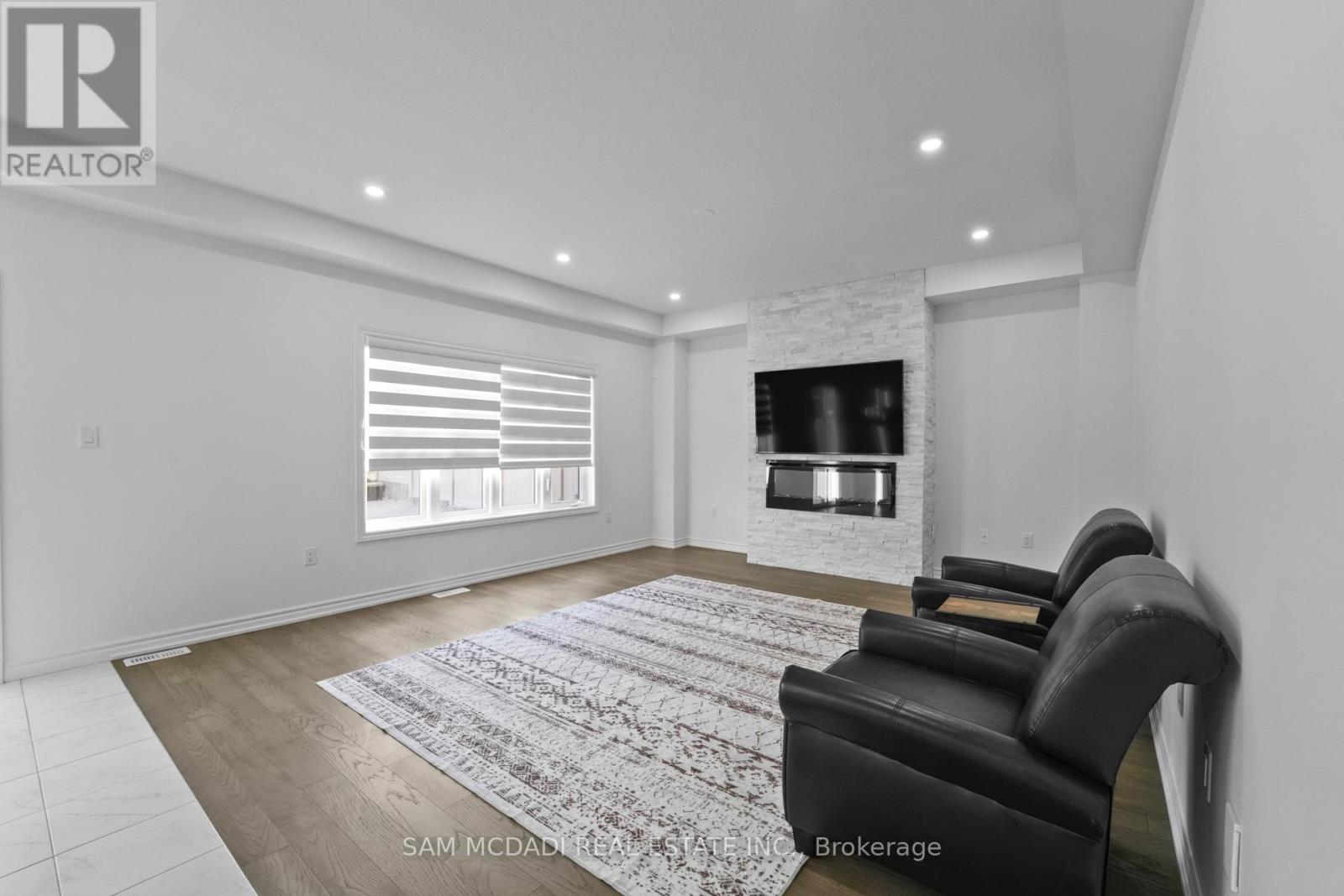 Upper - 4008 Highland Park Drive, Lincoln, Ontario  L3J 0T1 - Photo 13 - X12610954