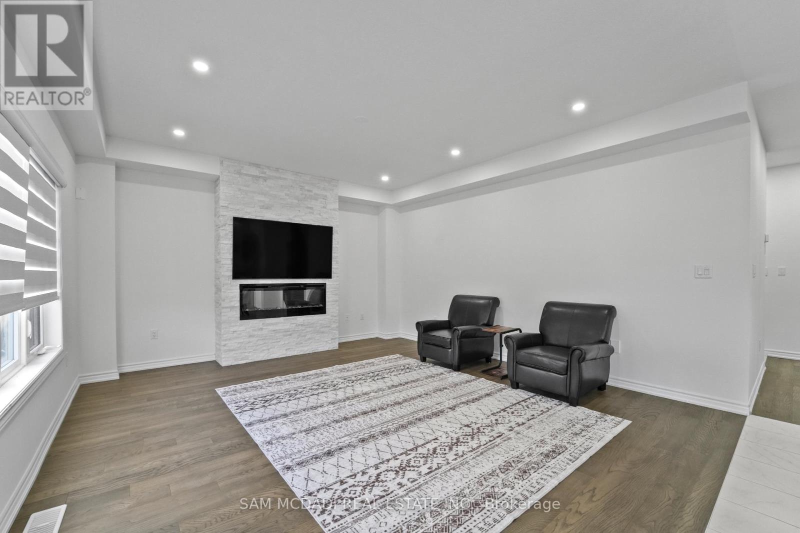 Upper - 4008 Highland Park Drive, Lincoln, Ontario  L3J 0T1 - Photo 14 - X12610954