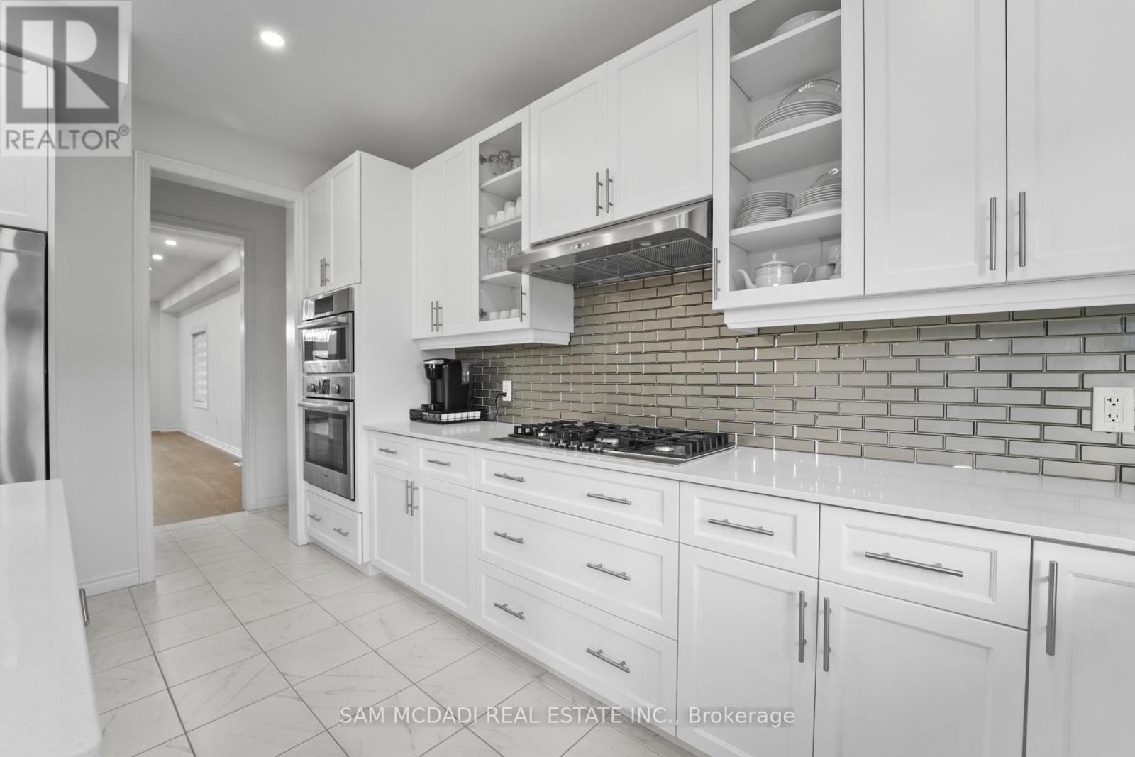 Upper - 4008 Highland Park Drive, Lincoln, Ontario  L3J 0T1 - Photo 19 - X12610954