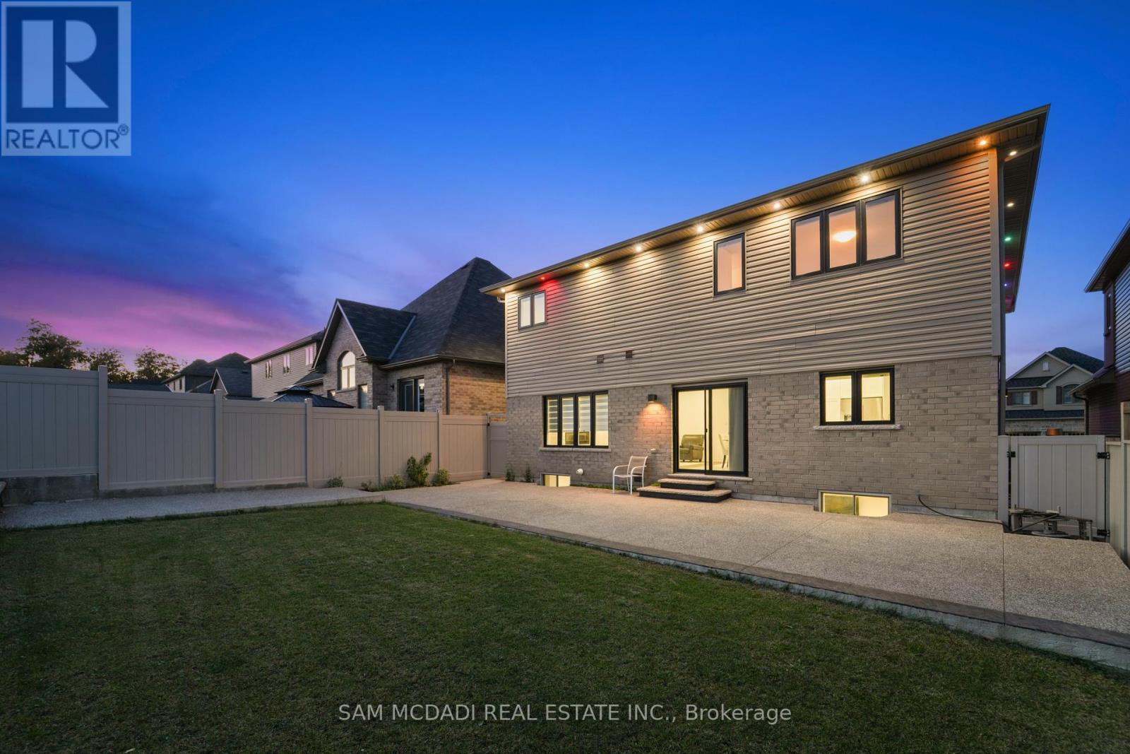 Upper - 4008 Highland Park Drive, Lincoln, Ontario  L3J 0T1 - Photo 42 - X12610954