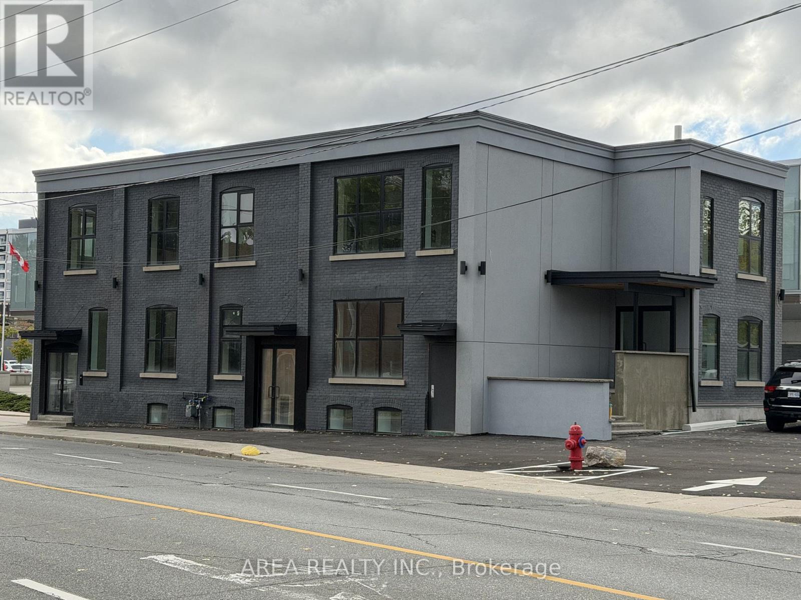 Retail - 96 Wilson Street, Hamilton, Ontario  L8R 1C9 - Photo 2 - X12523992