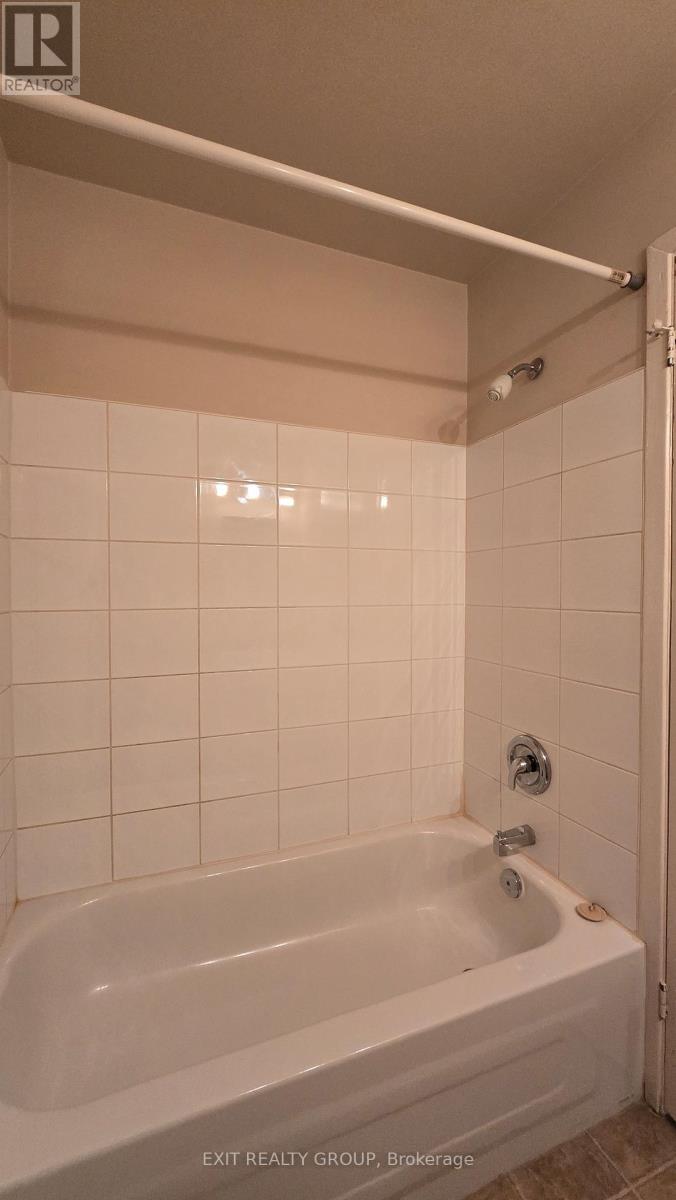 308 - 25 College Street E, Belleville, Ontario  K8P 2E3 - Photo 7 - X12607098