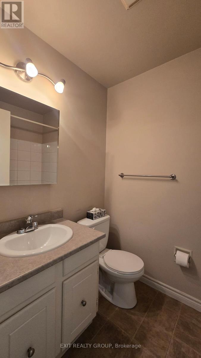 308 - 25 College Street E, Belleville, Ontario  K8P 2E3 - Photo 8 - X12607098