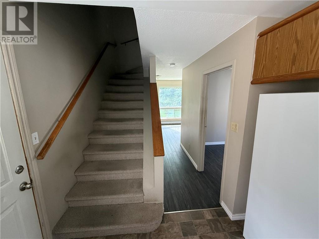 389 Lloyd Street Unit# 1, Sudbury, Ontario  P3E 6J5 - Photo 4 - 2125876