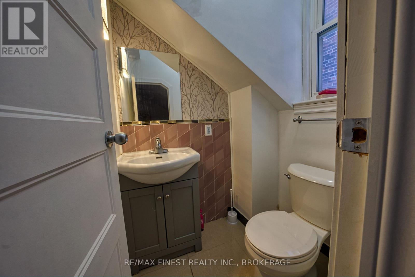 123 Bagot Street, Kingston, Ontario  K7L 3E7 - Photo 25 - X12607056