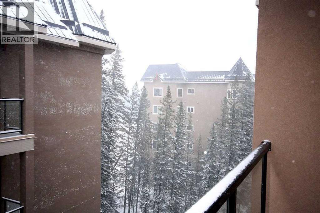 518, 30 Discovery Ridge Close Sw, Calgary, Alberta  T3H 5X5 - Photo 17 - A2261593