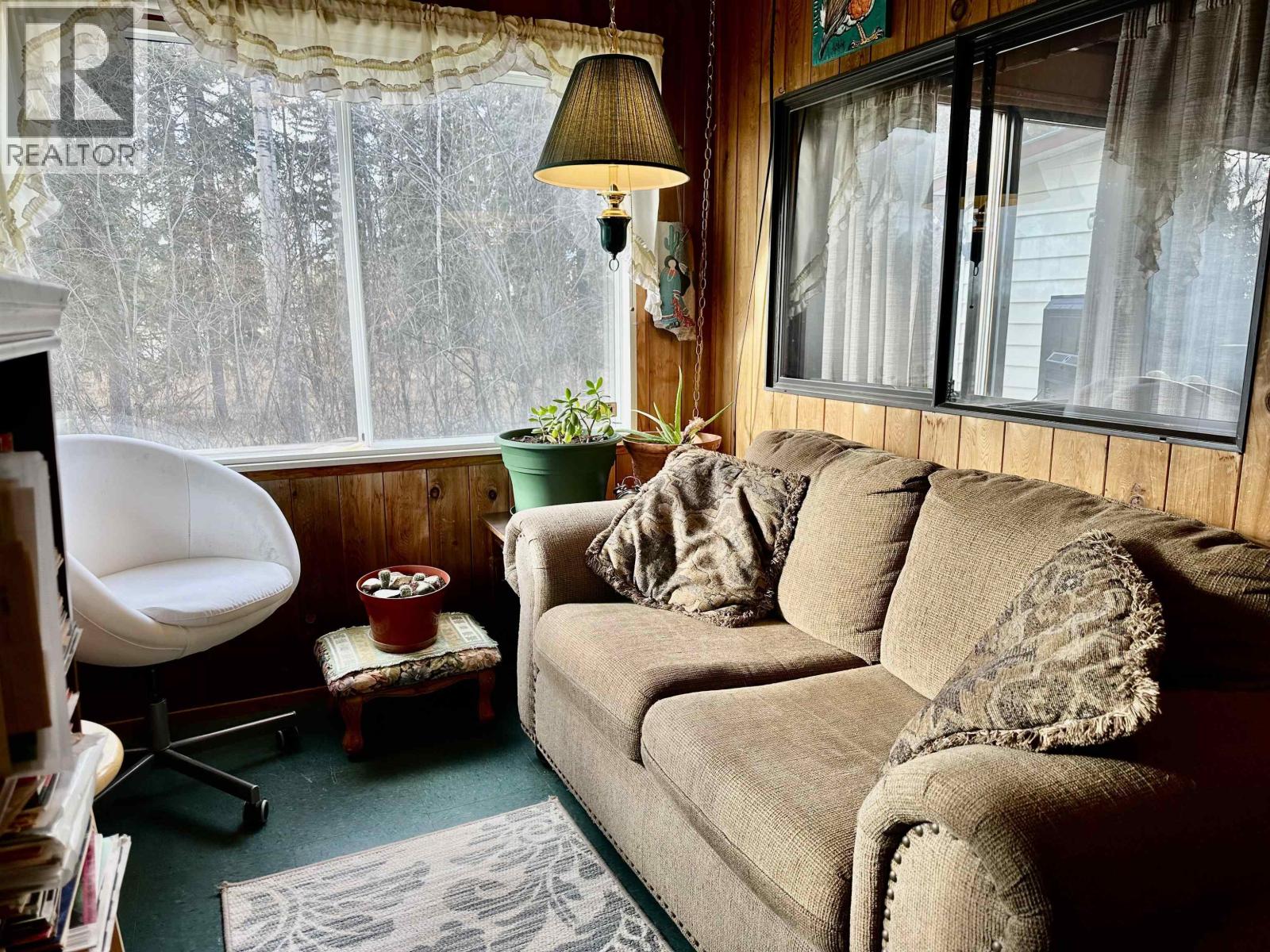 6808 Stokes Road, 100 Mile House, British Columbia  V0K 2E2 - Photo 22 - R3070803