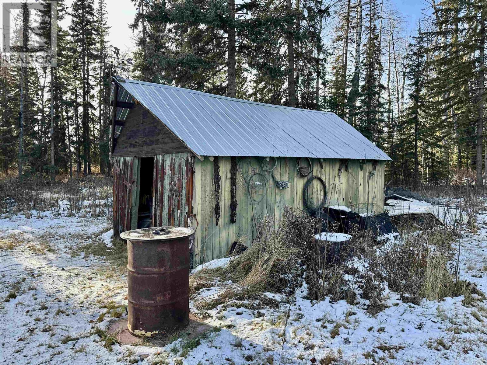 6808 Stokes Road, 100 Mile House, British Columbia  V0K 2E2 - Photo 30 - R3070803