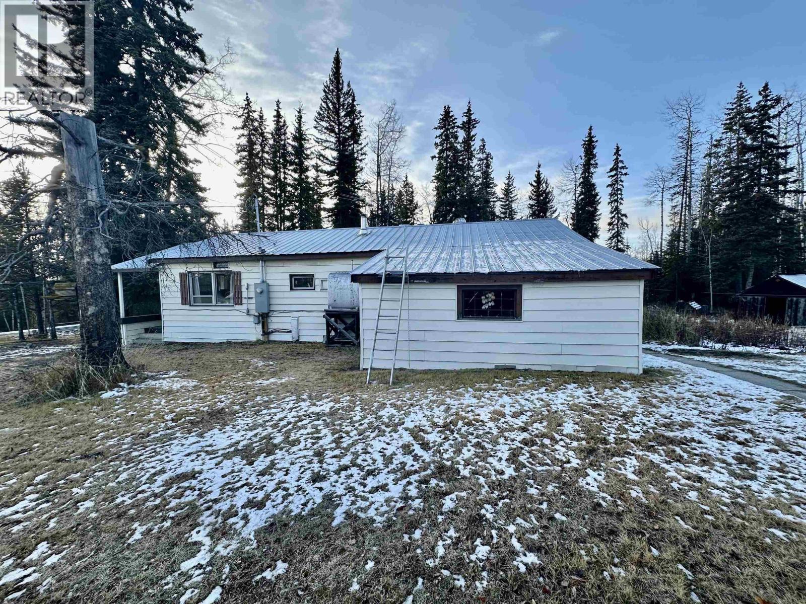 6808 Stokes Road, 100 Mile House, British Columbia  V0K 2E2 - Photo 26 - R3070803
