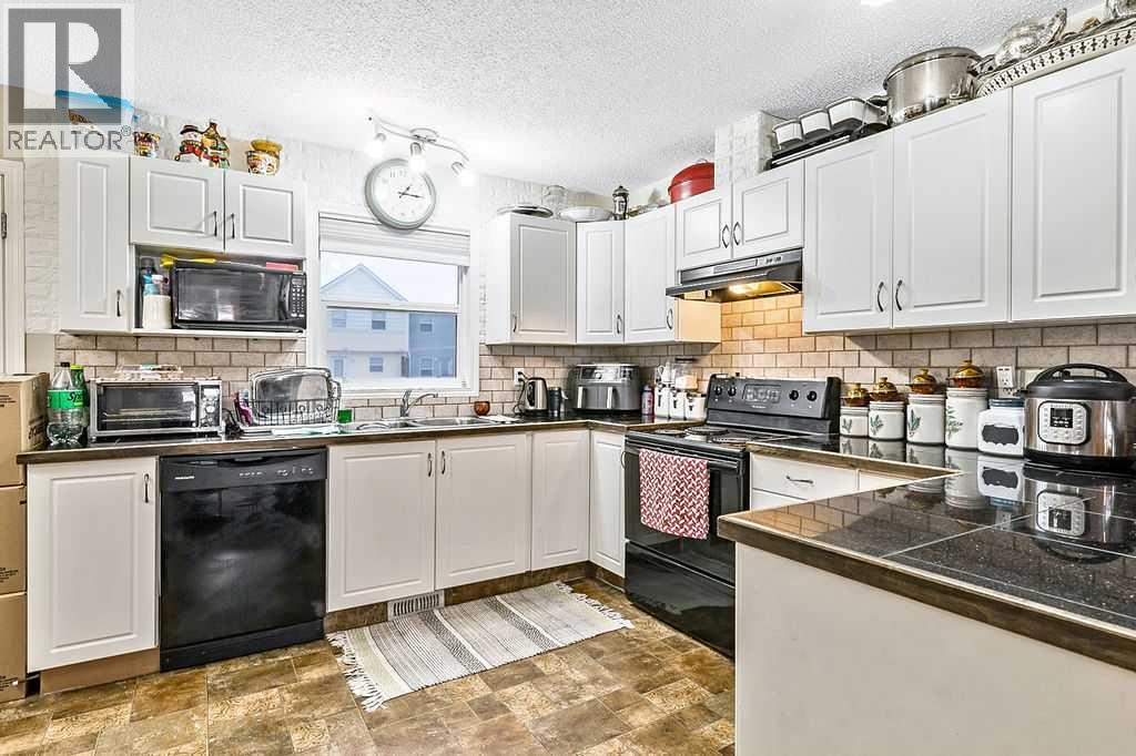 805 Prairie Sound Circle Nw, High River, Alberta  T1V 2A4 - Photo 7 - A2274048