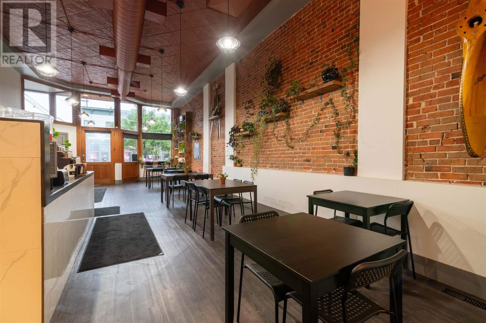 210 Second St S, Kenora, Ontario  P9N 1G2 - Photo 11 - TB240936