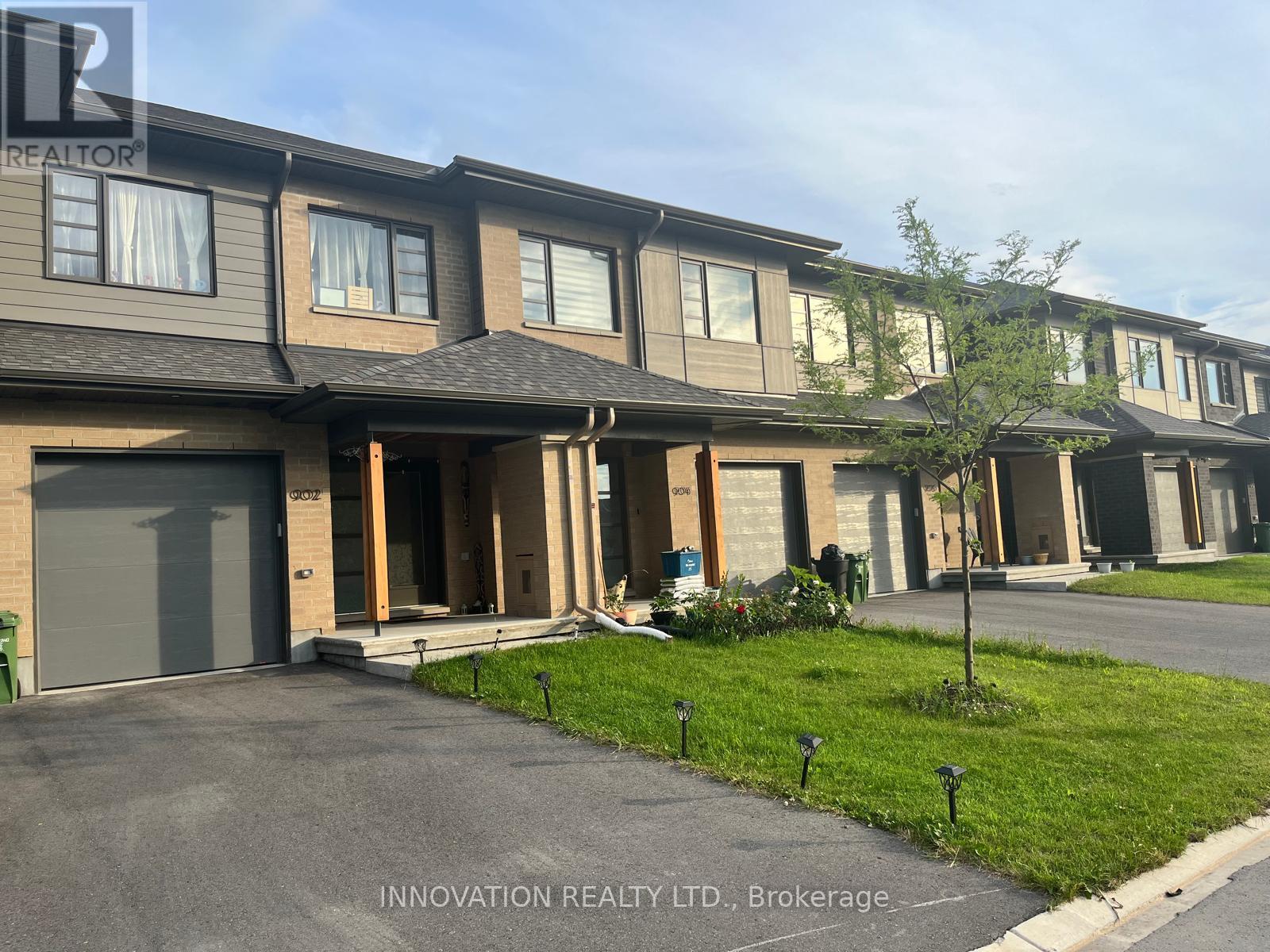 902 Chipping Circle, Ottawa, Ontario  K4M 0E7 - Photo 3 - X12611000