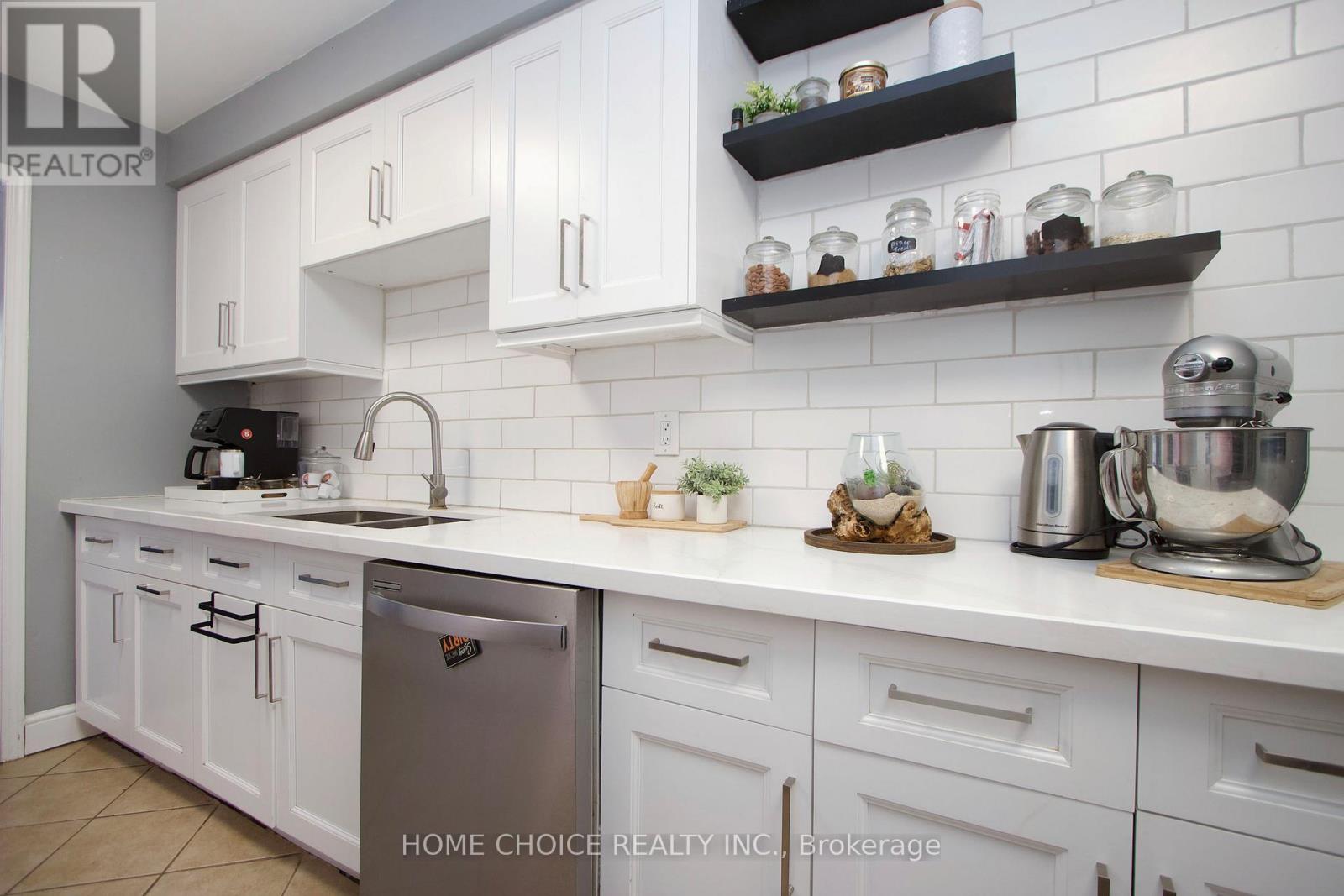 56 Ivory Court, Clarington, Ontario  L1C 5C1 - Photo 14 - E12378884